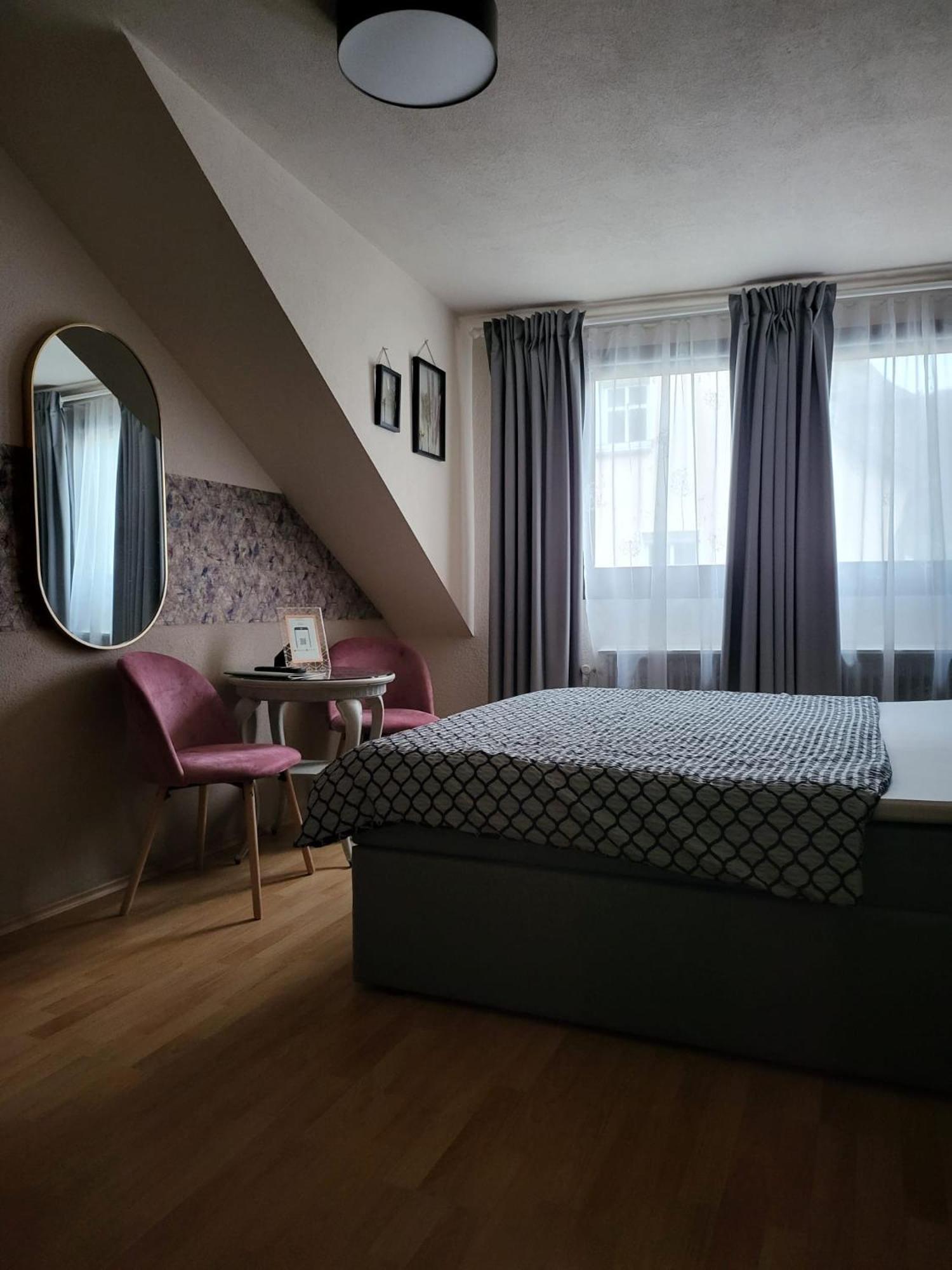 Pension Restaurant Luna Treis-Karden Exteriör bild
